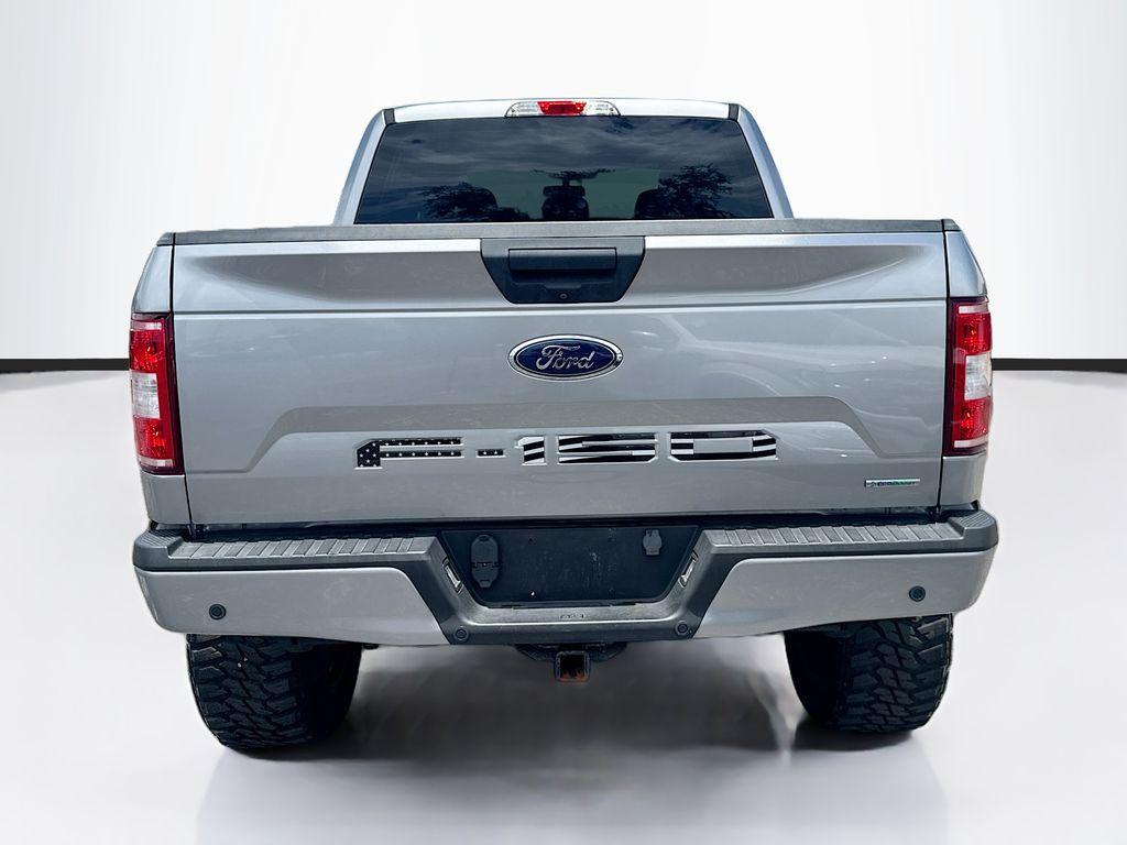 2020 Ford F150 - $28,555