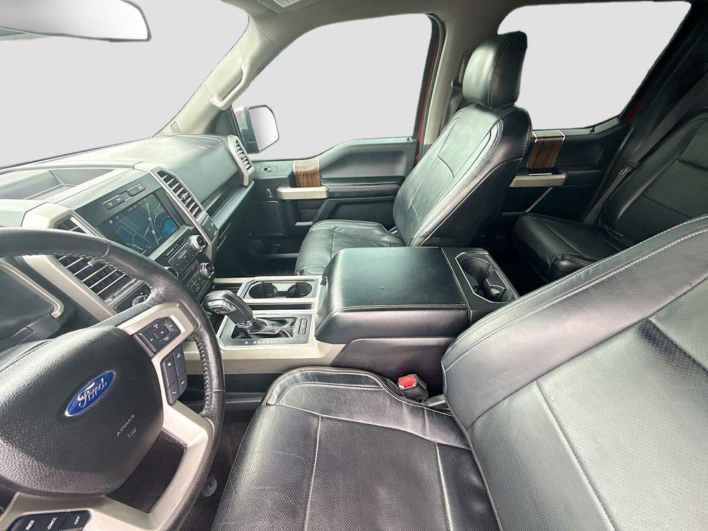 2016 Ford F150 - $20,999