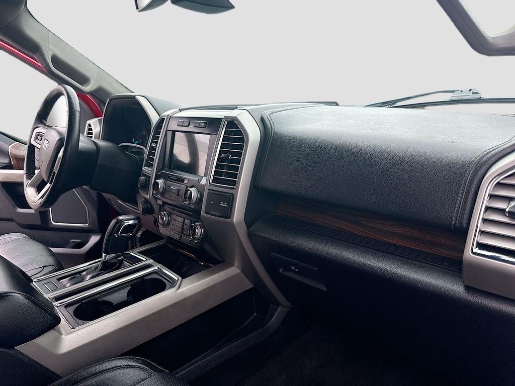 2016 Ford F150 - $20,999