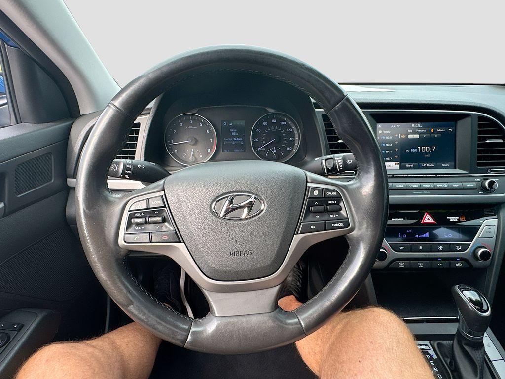 2017 Hyundai Elantra - $8,999