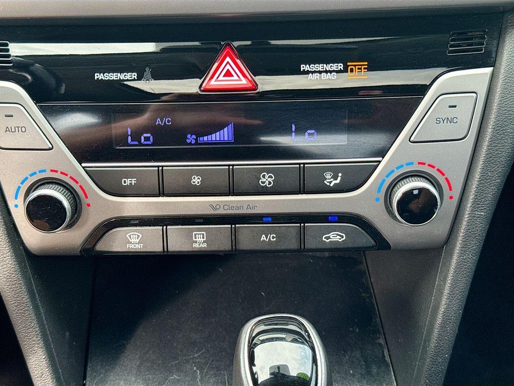 2017 Hyundai Elantra - $8,999