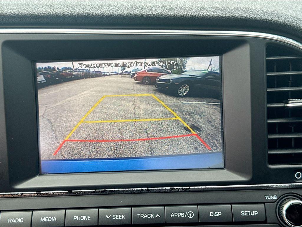 2017 Hyundai Elantra - $8,999