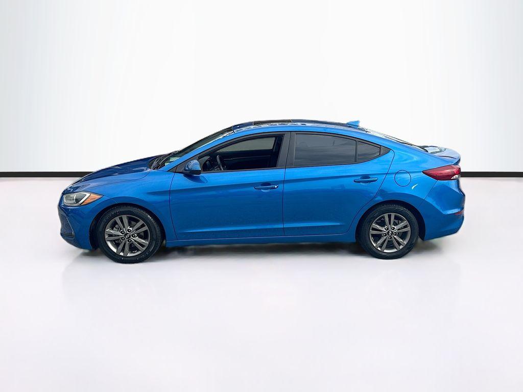2017 Hyundai Elantra - $8,999