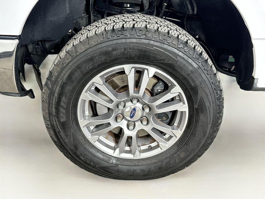 2014 Ford F-150 - $17,777
