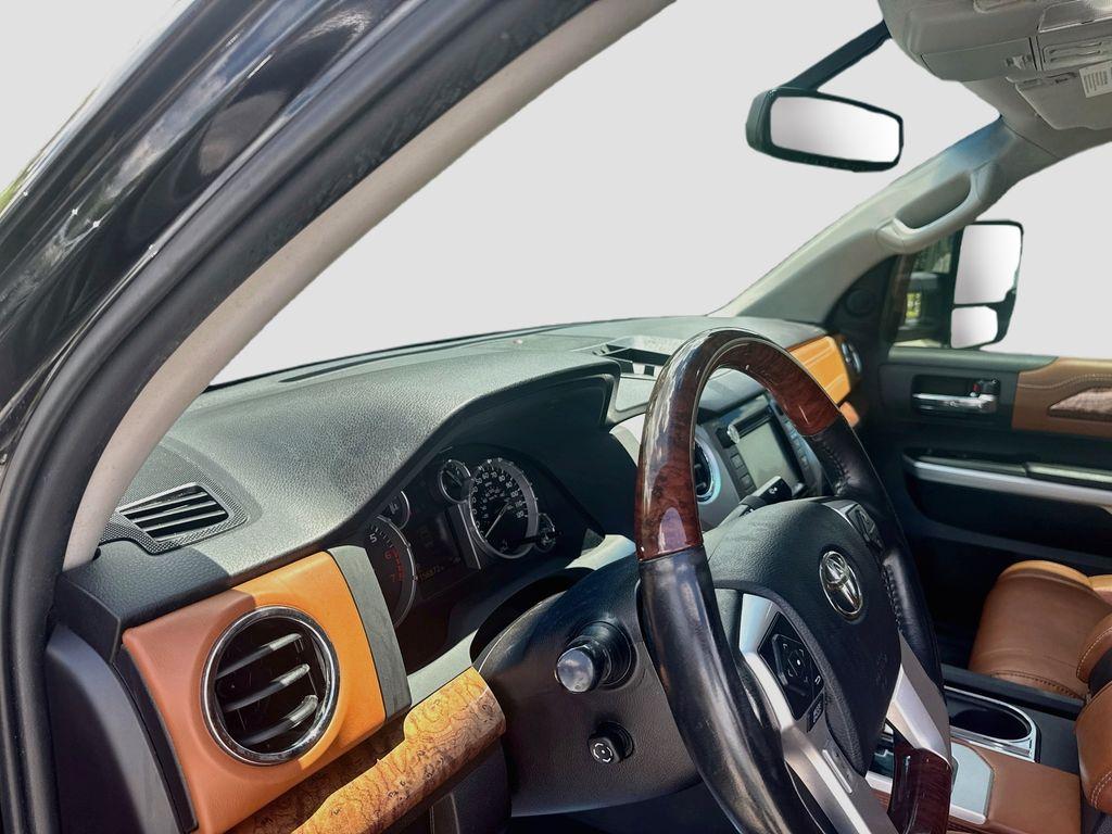 2016 Toyota Tundra - $27,777