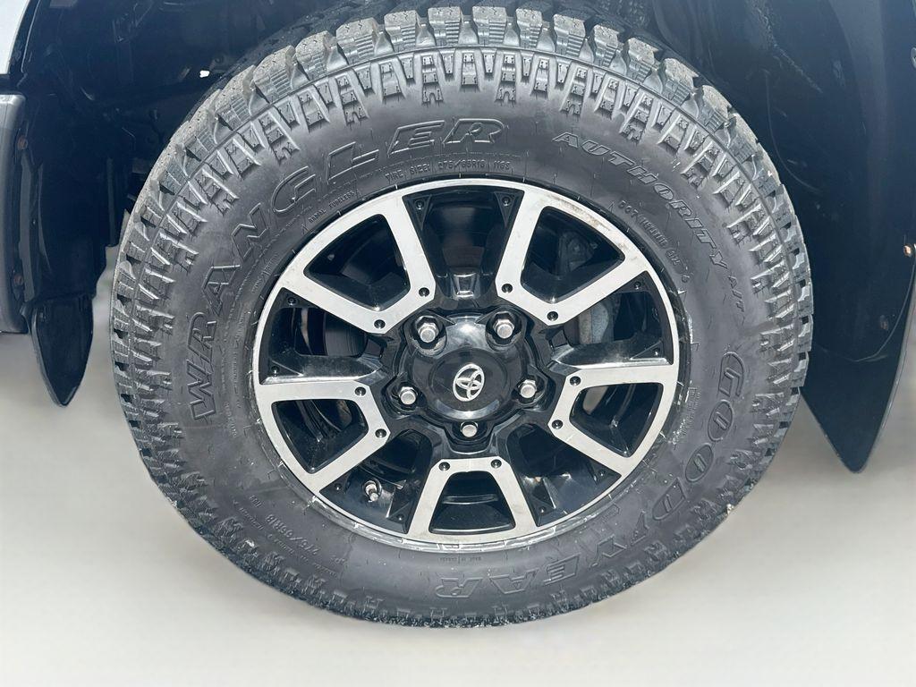 2014 Toyota Tundra - $22,888