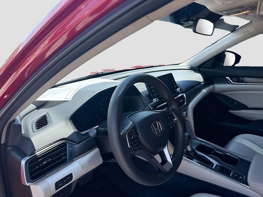 2020 Honda Accord - $15,999