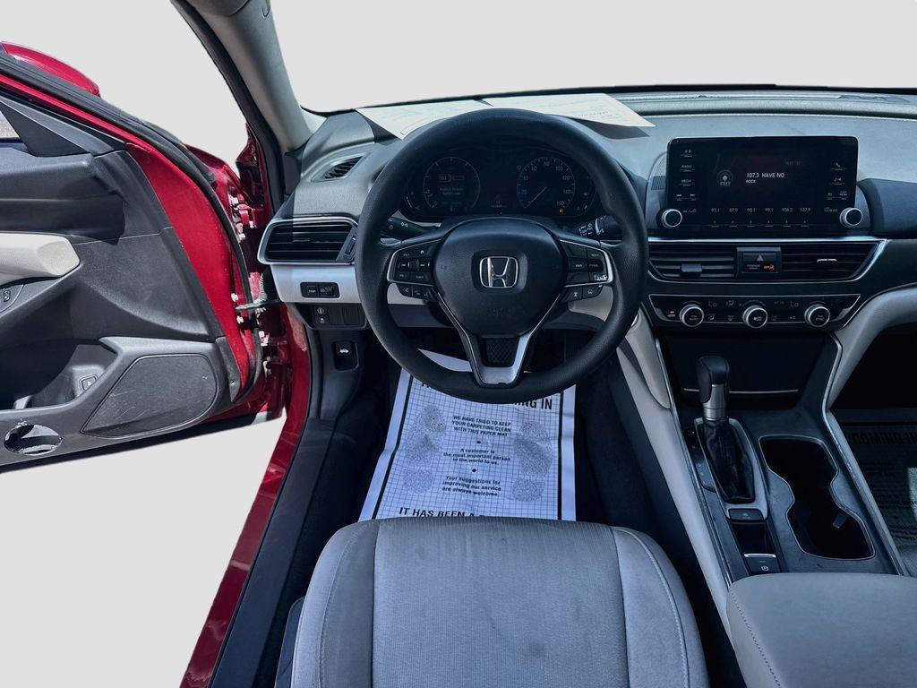 2020 Honda Accord - $15,999