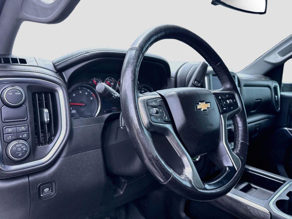 2020 Chevrolet Silverado 2500 - $44,999