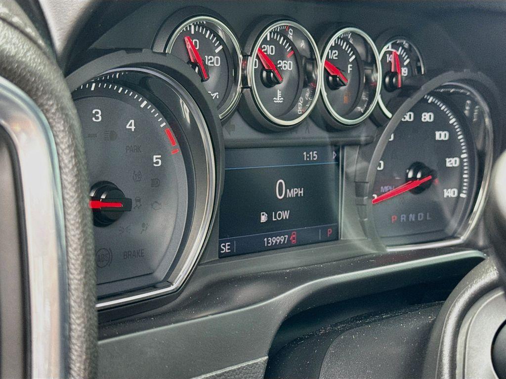 2020 Chevrolet Silverado 2500 - $44,999