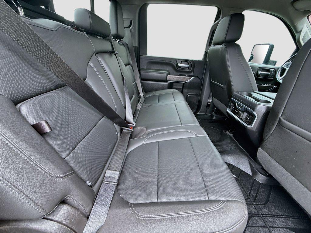 2020 Chevrolet Silverado 2500 - $44,999