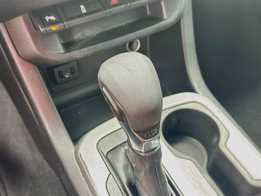 2022 Chevrolet Colorado - $17,555