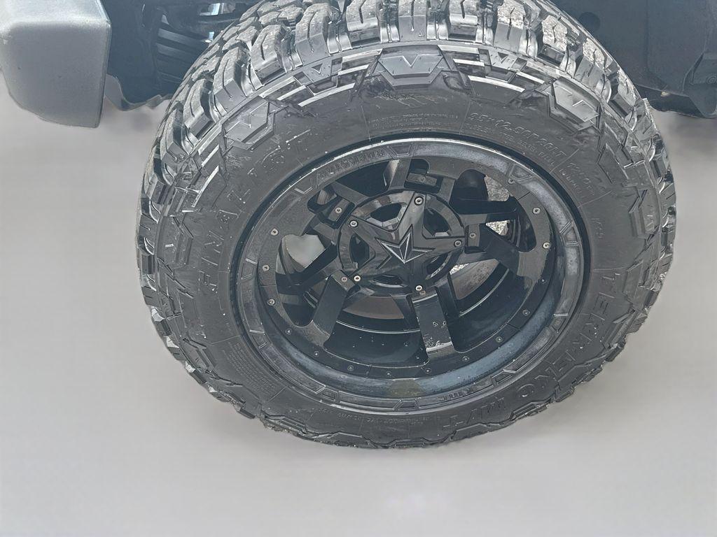 2017 Jeep Wrangler - $22,999