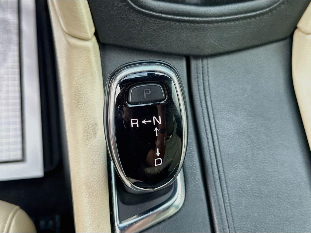 2017 Cadillac XT5 - $12,222