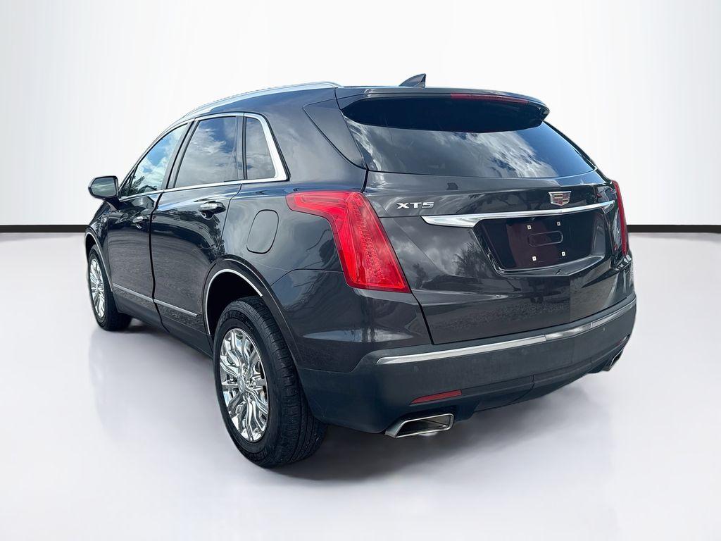 2017 Cadillac XT5 - $12,222