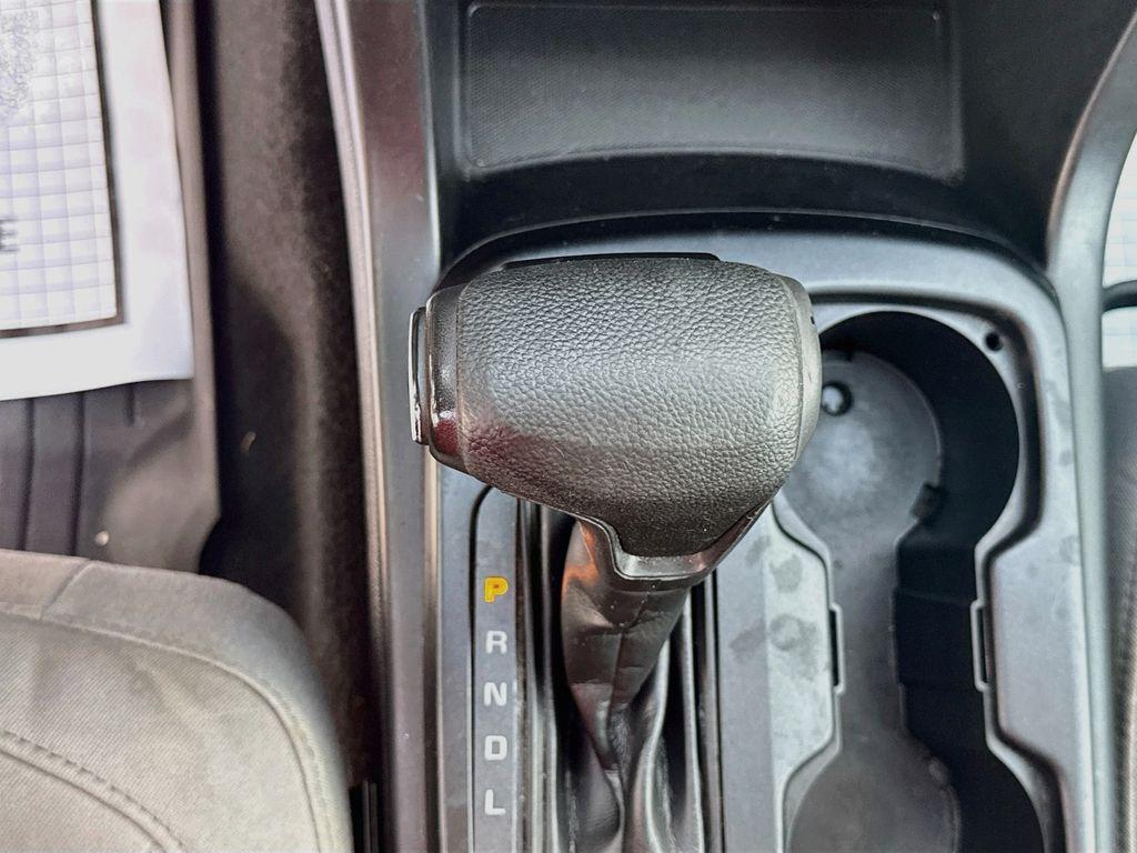 2021 Chevrolet Colorado - $17,999