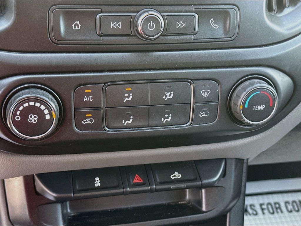 2021 Chevrolet Colorado - $17,999