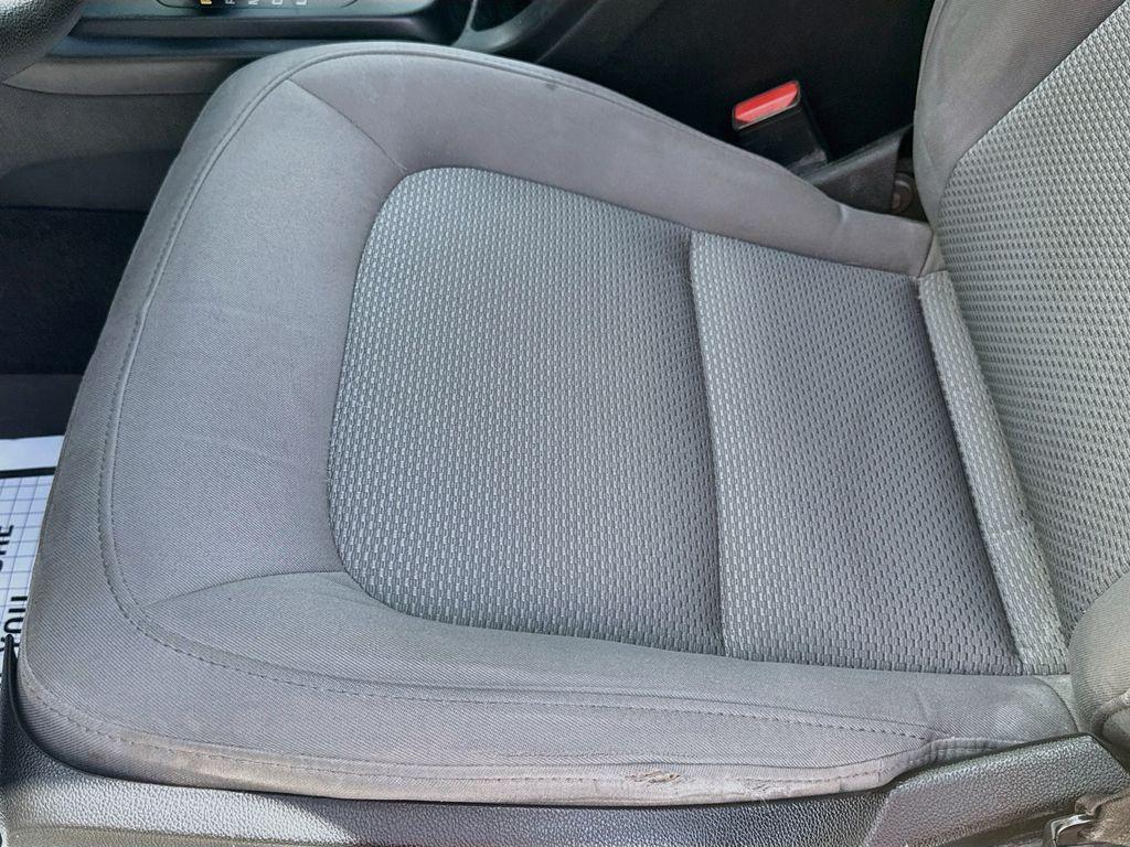 2021 Chevrolet Colorado - $17,999