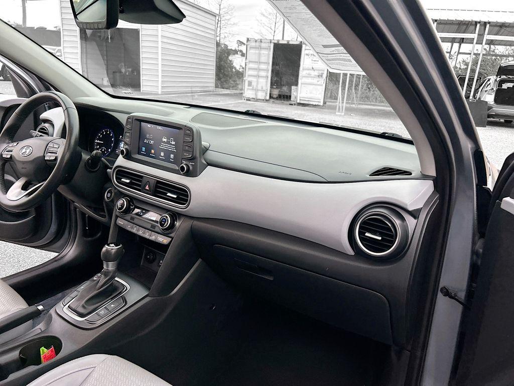 2019 Hyundai Kona - $11,222