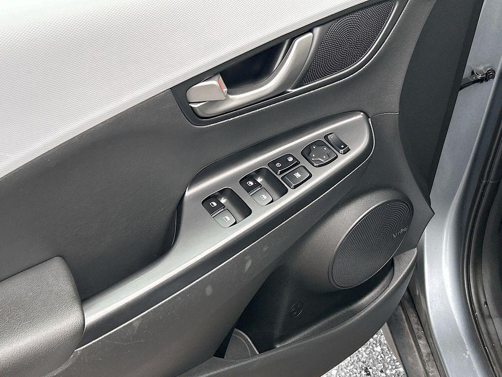 2019 Hyundai Kona - $11,222