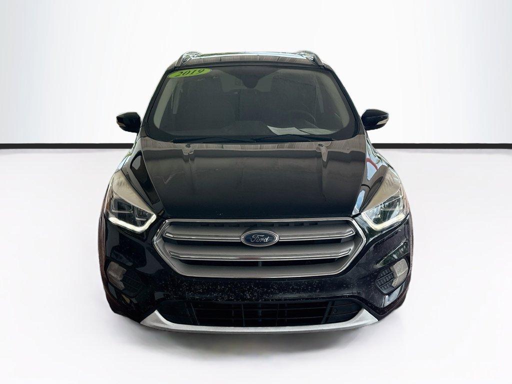 2019 Ford Escape - $10,999