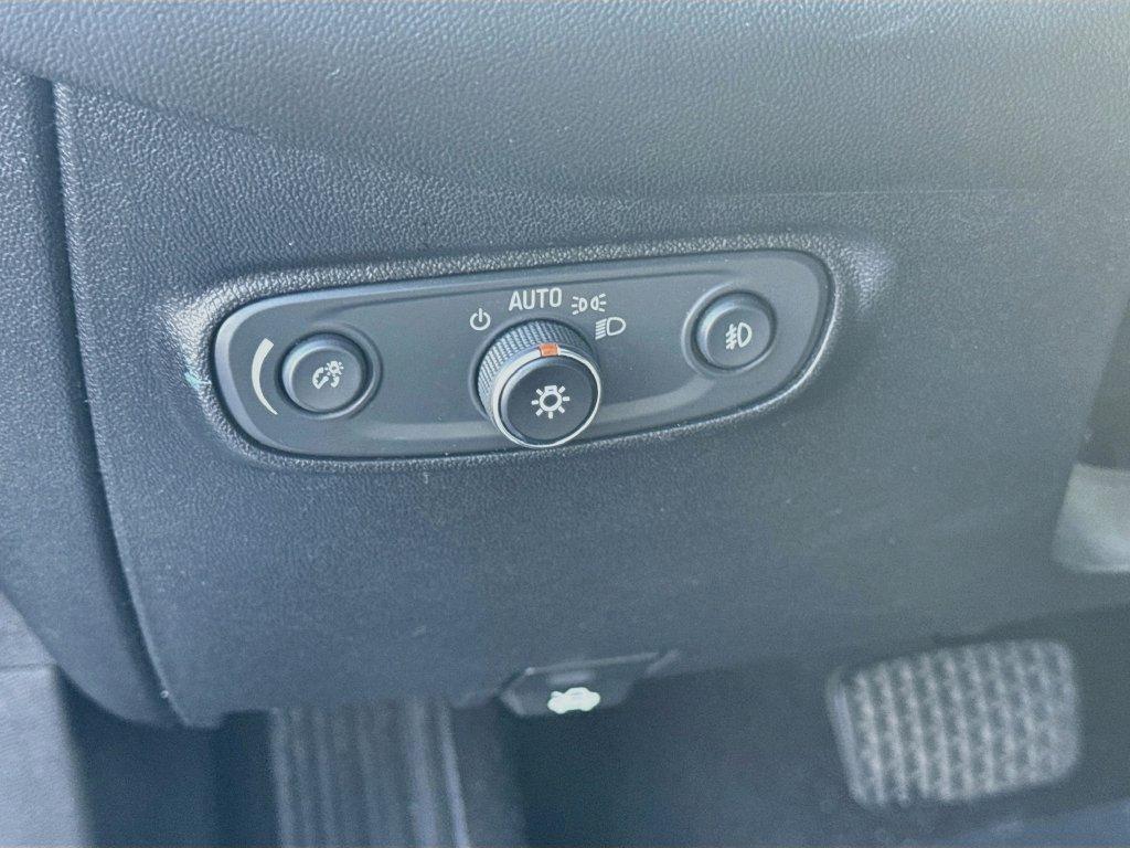 2018 Chevrolet Equinox - $9,500