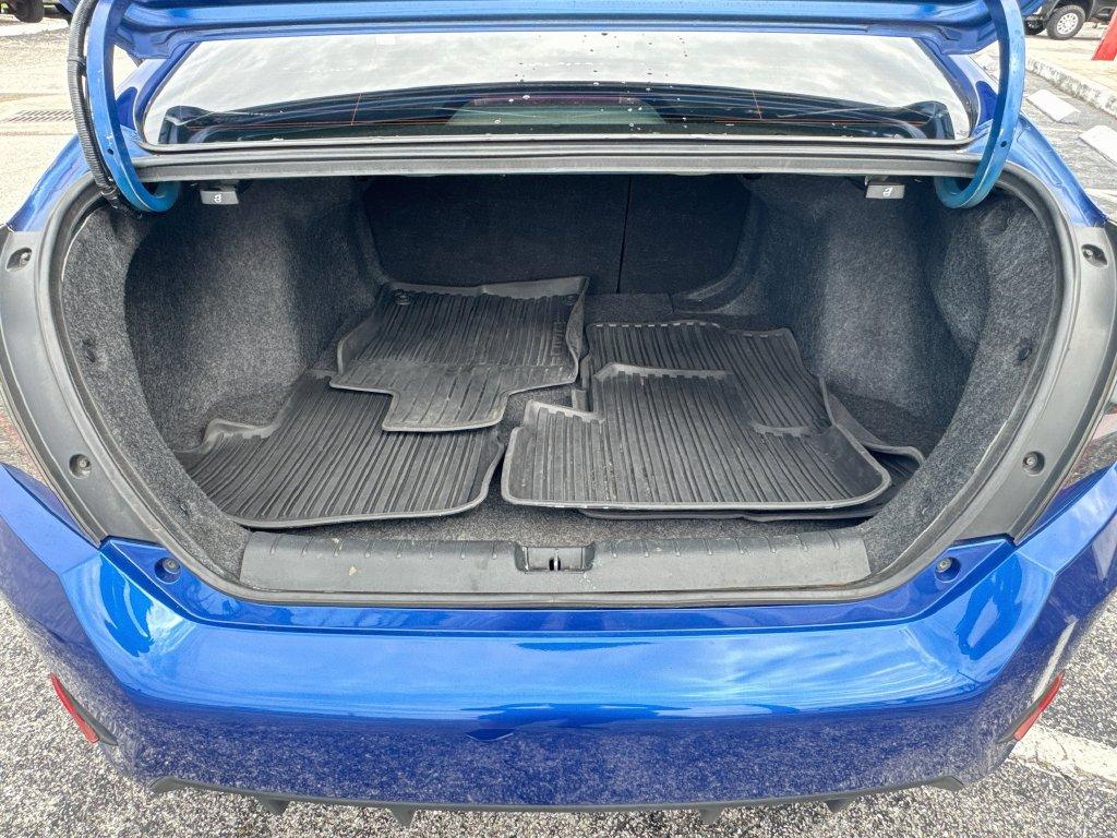 2021 Honda Civic - $15,999