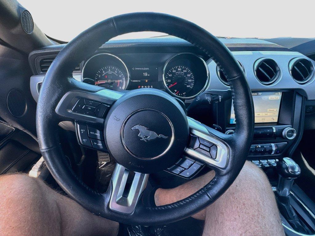2017 Ford Mustang - $17,999