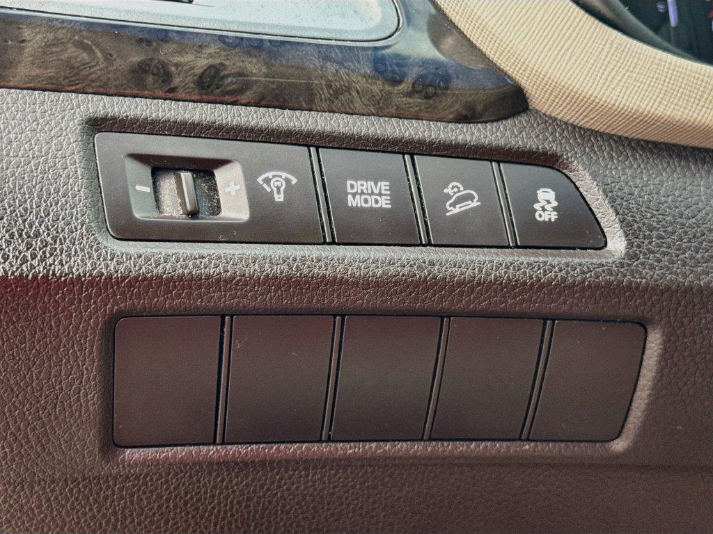 2018 Hyundai Santa Fe Sport - $14,999