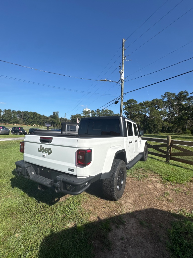 2021 Jeep Gladiator