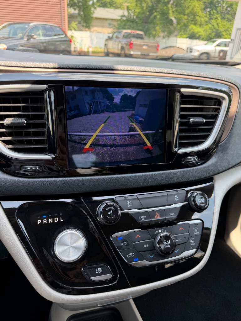 2017 Chrysler Pacifica