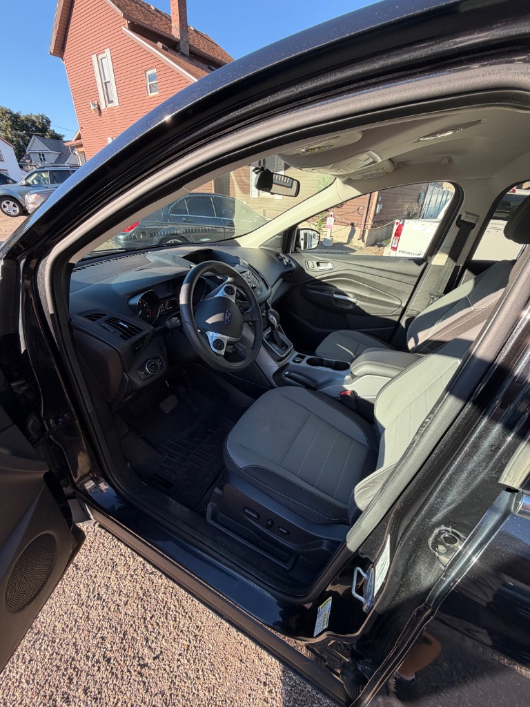 2014 Ford Escape - $5,250