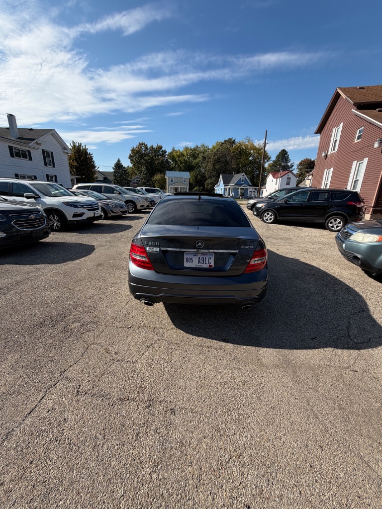 2013 Mercedes-Benz C-Class - $6,700