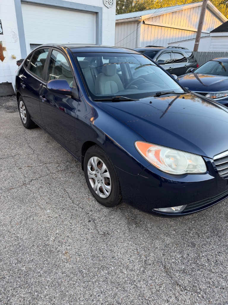 2009 Hyundai Elantra - $3,800