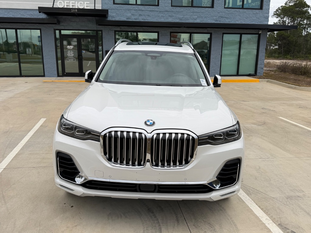 2019 BMW X7 - $27,999