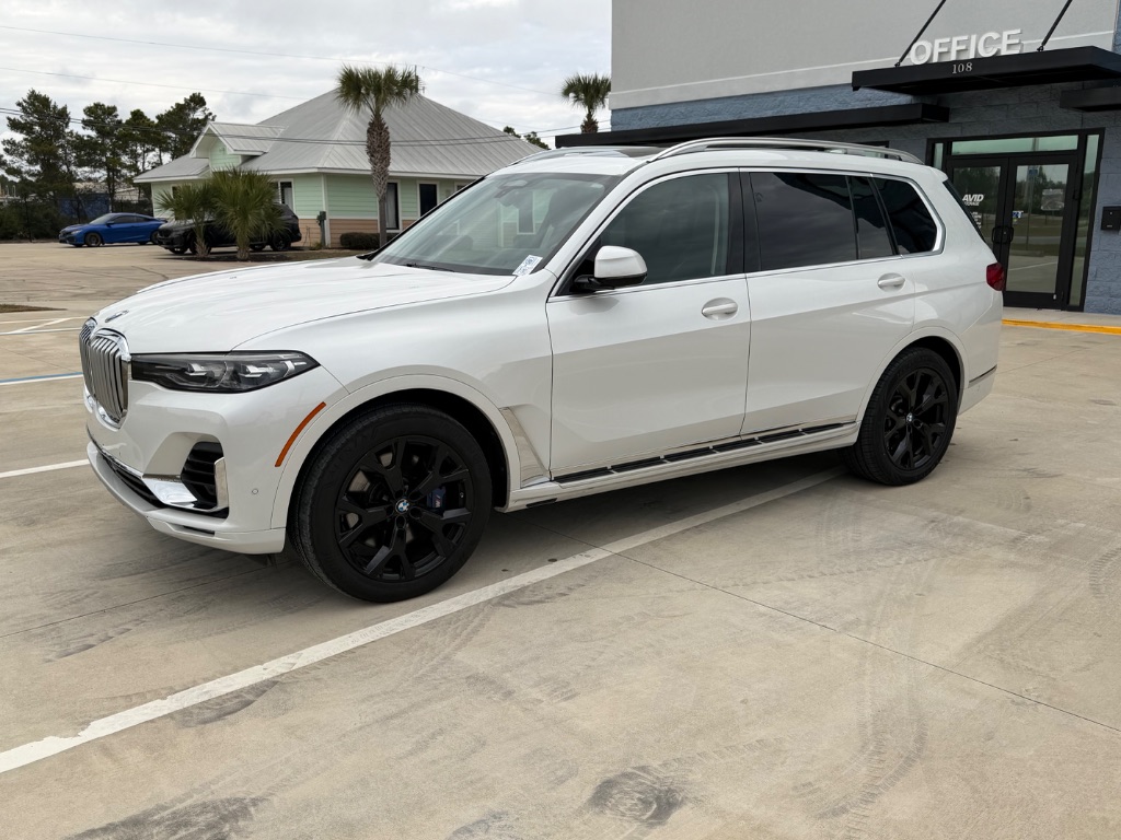 2019 BMW X7 - $27,999