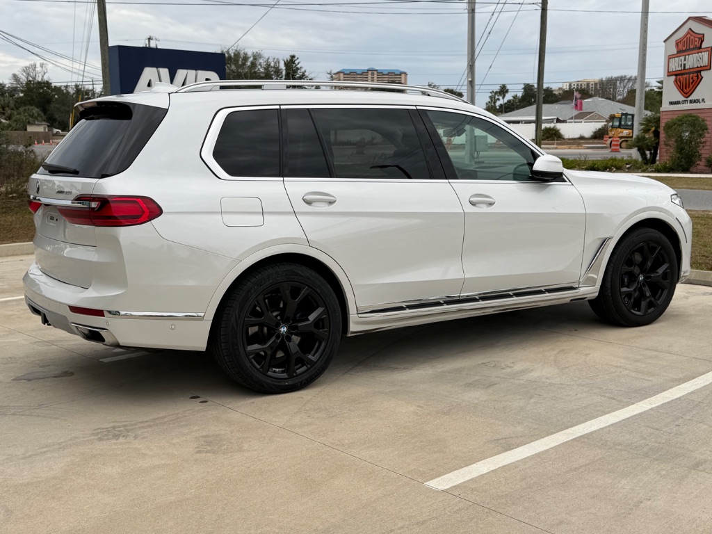 2019 BMW X7 - $27,999