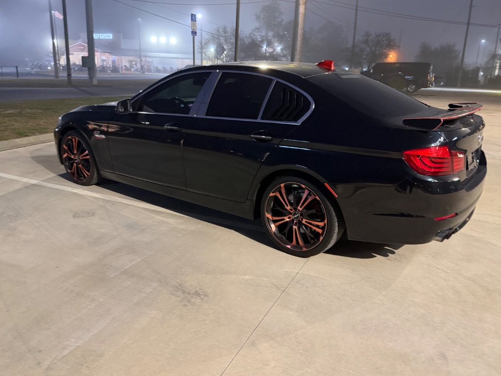 2013 BMW 528i - $9,899