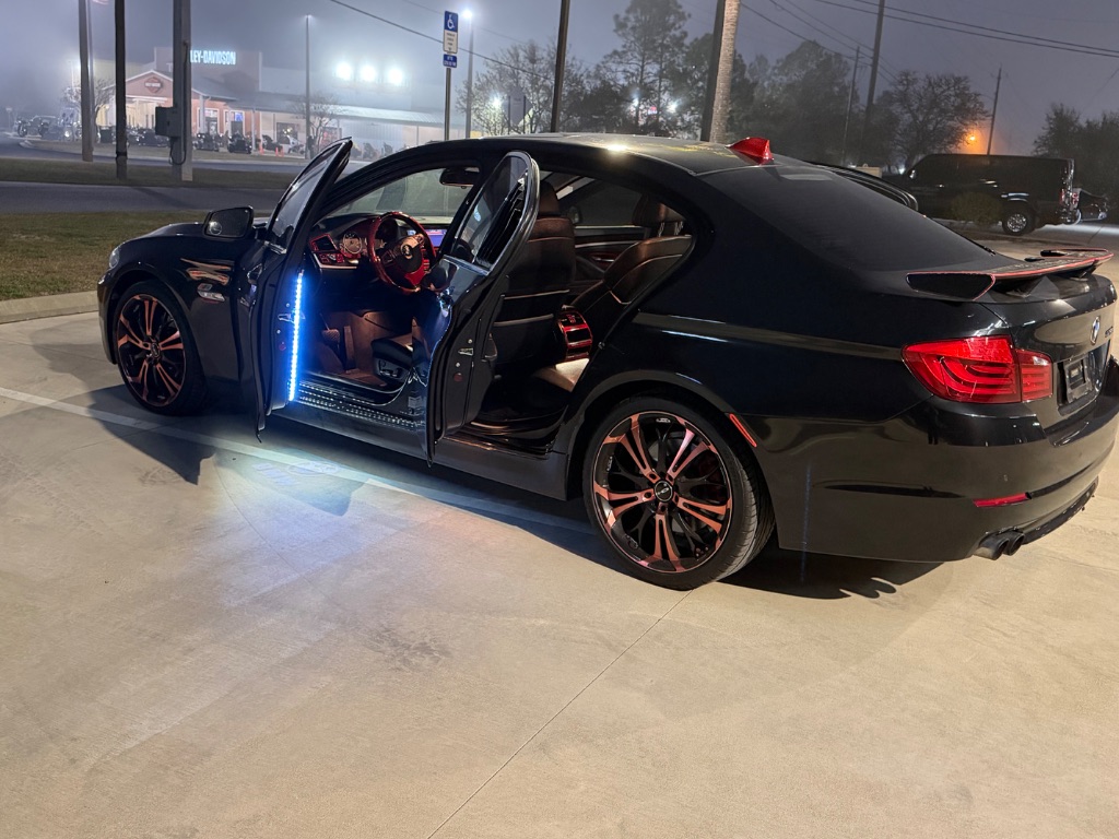 2013 BMW 528i - $9,899
