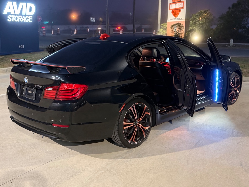 2013 BMW 528i - $9,899