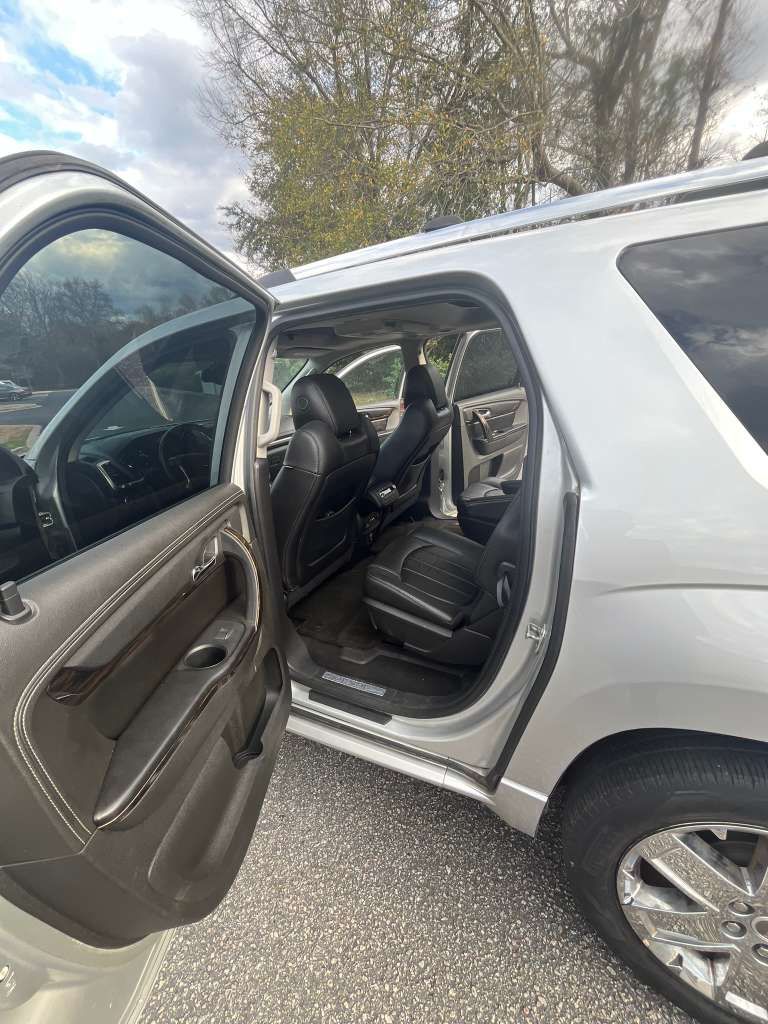 2015 GMC Acadia