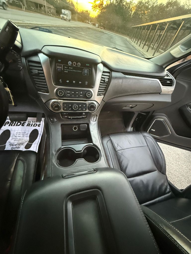 2015 Chevrolet Suburban - $14,999