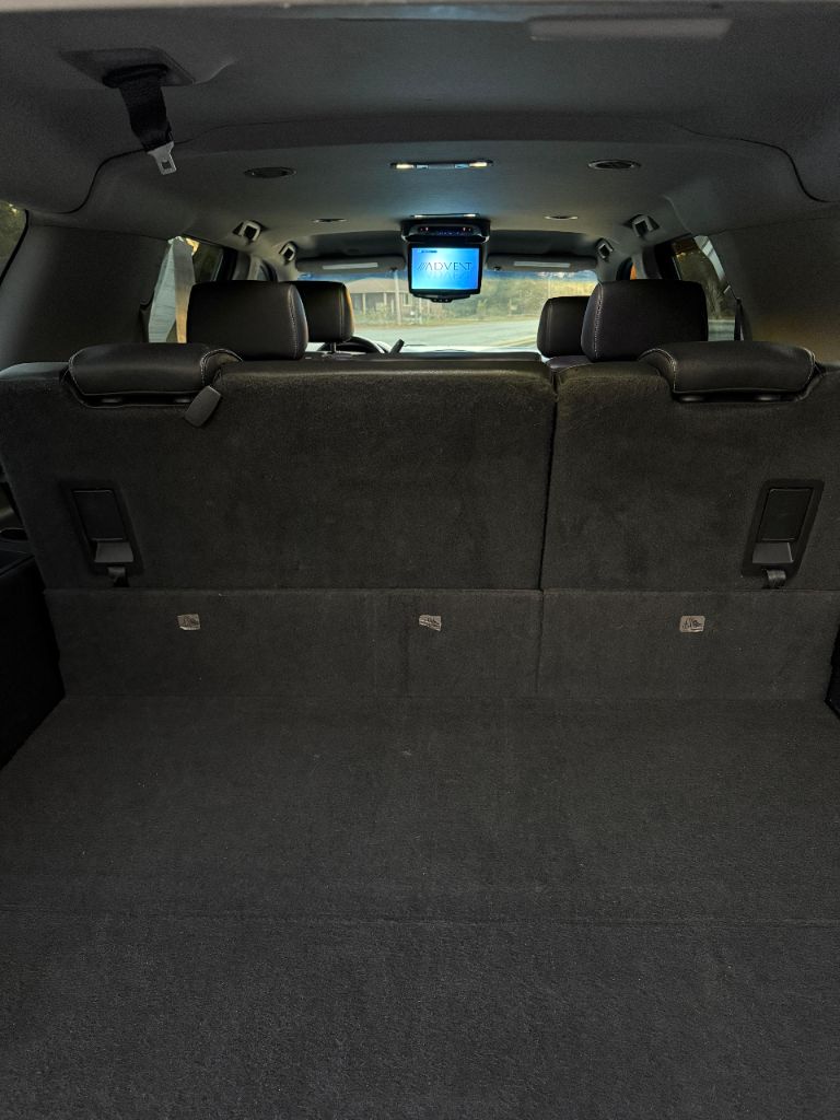 2015 Chevrolet Suburban - $14,999