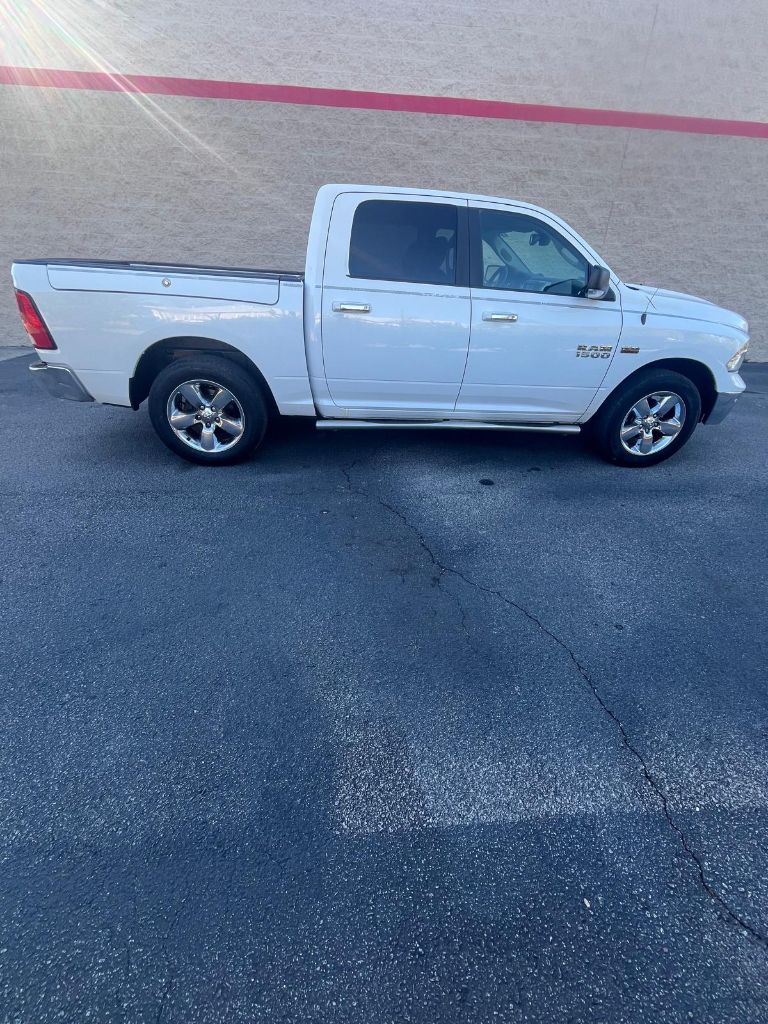 2017 Ram 1500 - $15,999