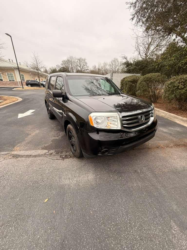 2014 Honda Pilot - $10,999