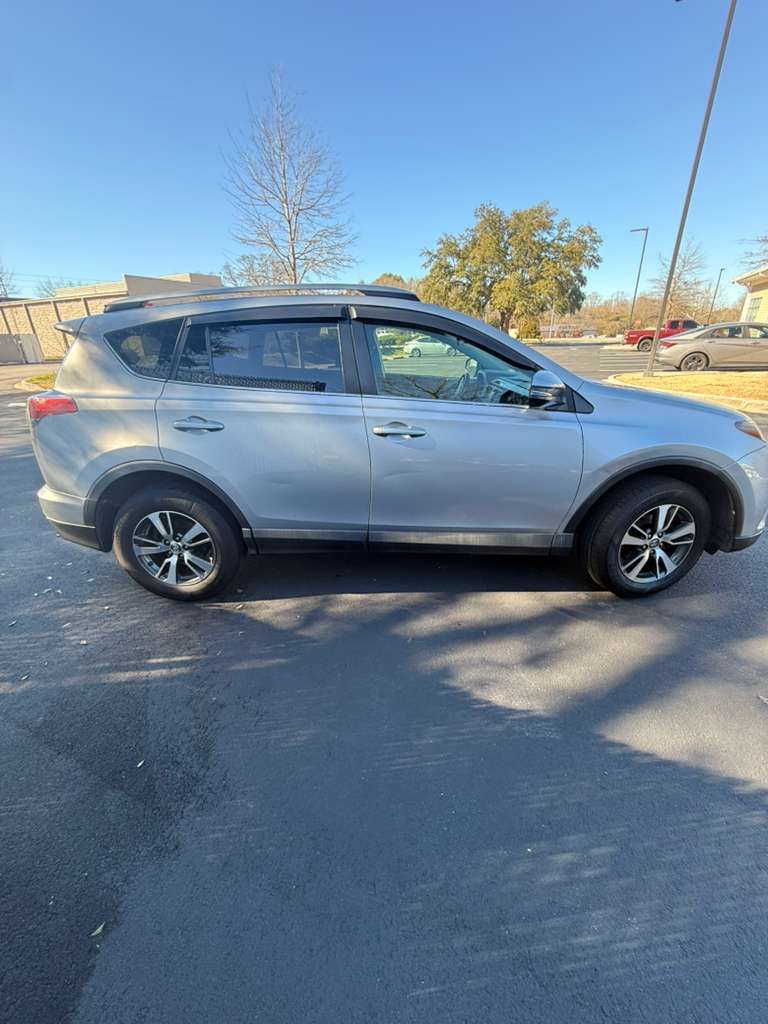 2017 Toyota RAV4