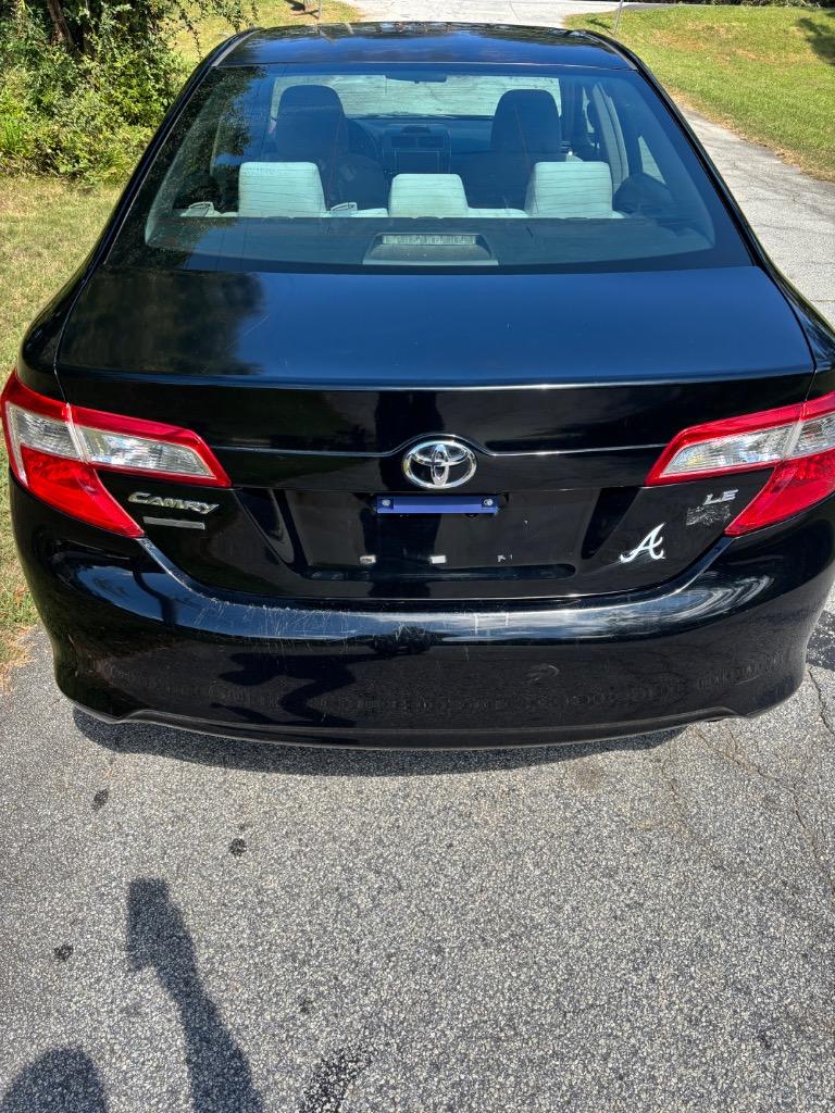 2012 Toyota Camry - $10,600