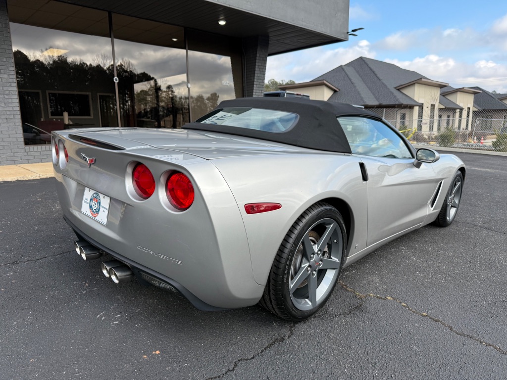 2007 Chevrolet Corvette - $20,950