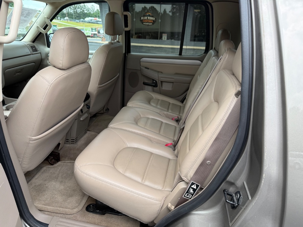 2003 Ford Explorer