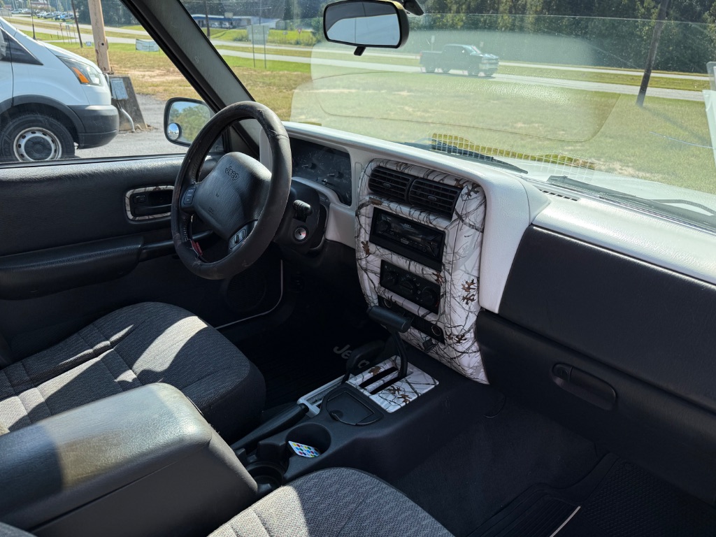 2001 Jeep Cherokee